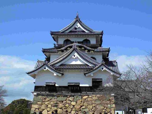①彦根城