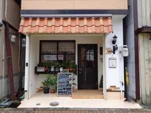 大宮カフェ外観