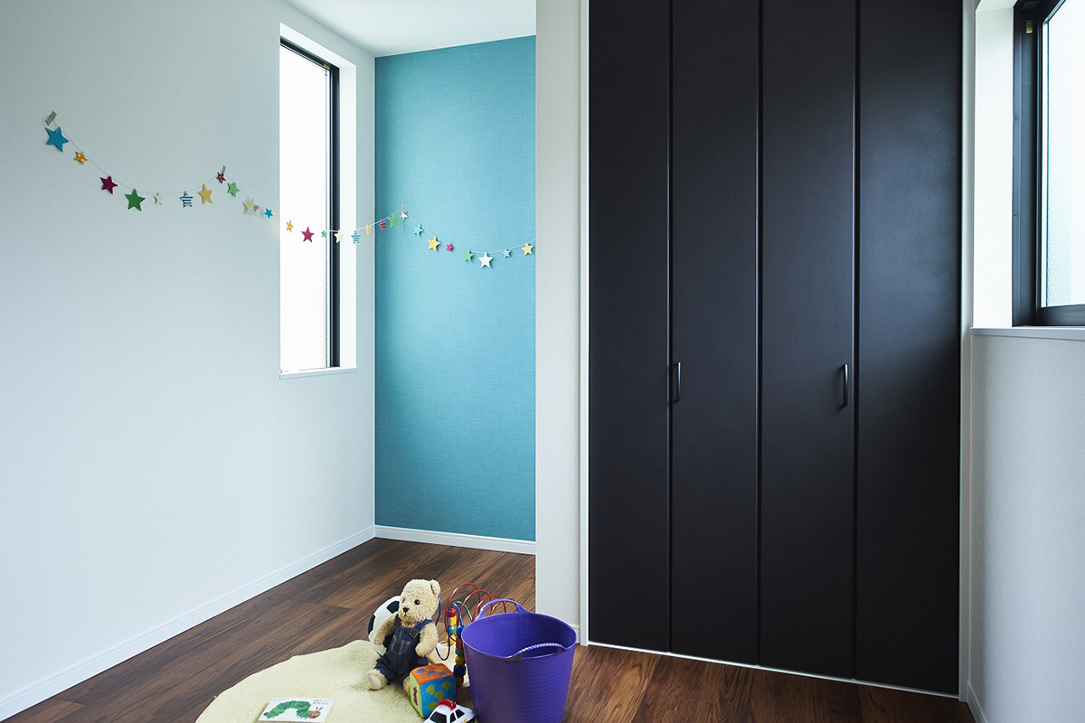 素材感と個性が調和する、デザインハウス