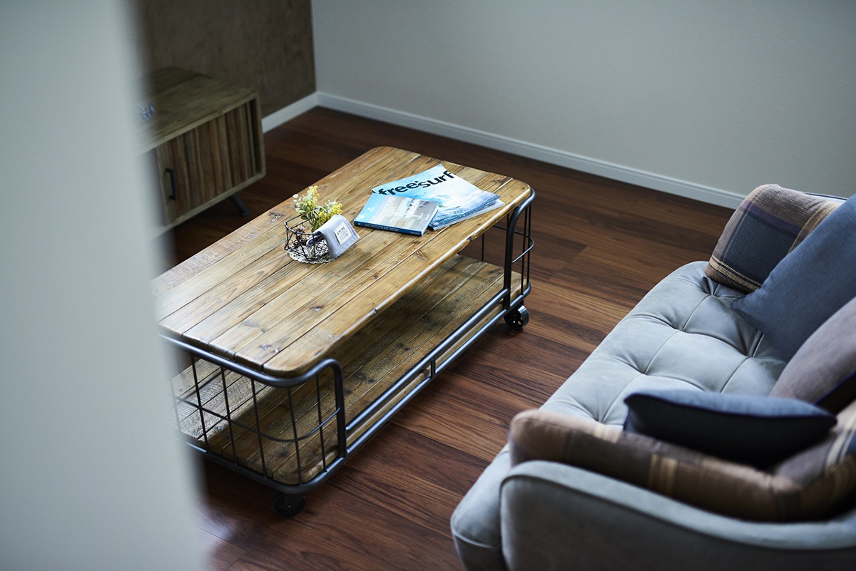 素材感と個性が調和する、デザインハウス