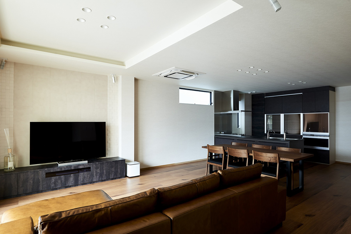 素材にこだわる、品格ある住まい